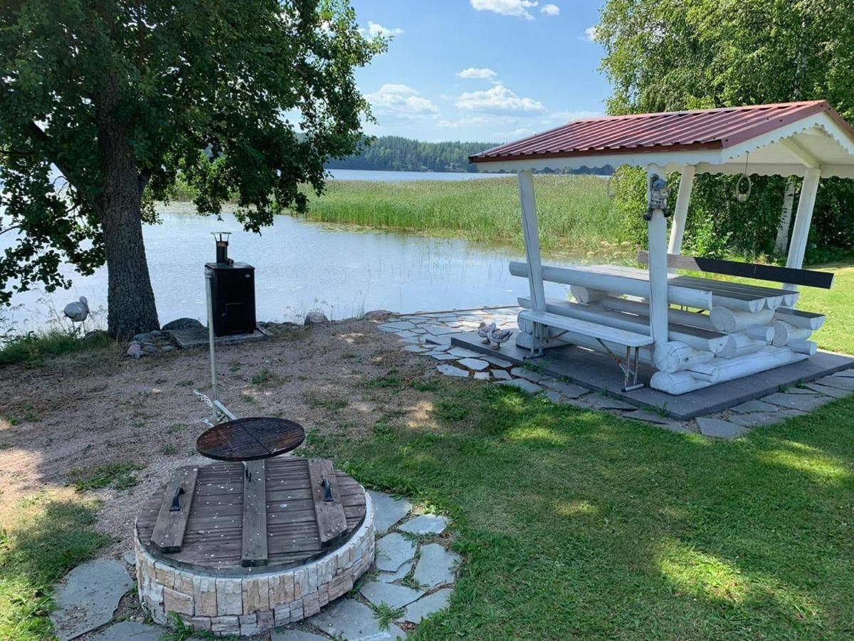 Дома для отпуска Wonderful cottage by the lake Hautjärvi-16