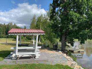 Дома для отпуска Wonderful cottage by the lake Hautjärvi Дом для отпуска-16