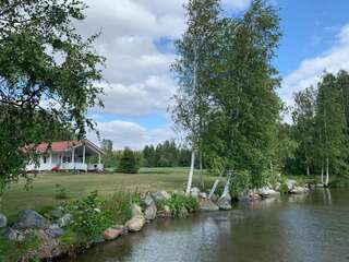 Дома для отпуска Wonderful cottage by the lake Hautjärvi Дом для отпуска-18